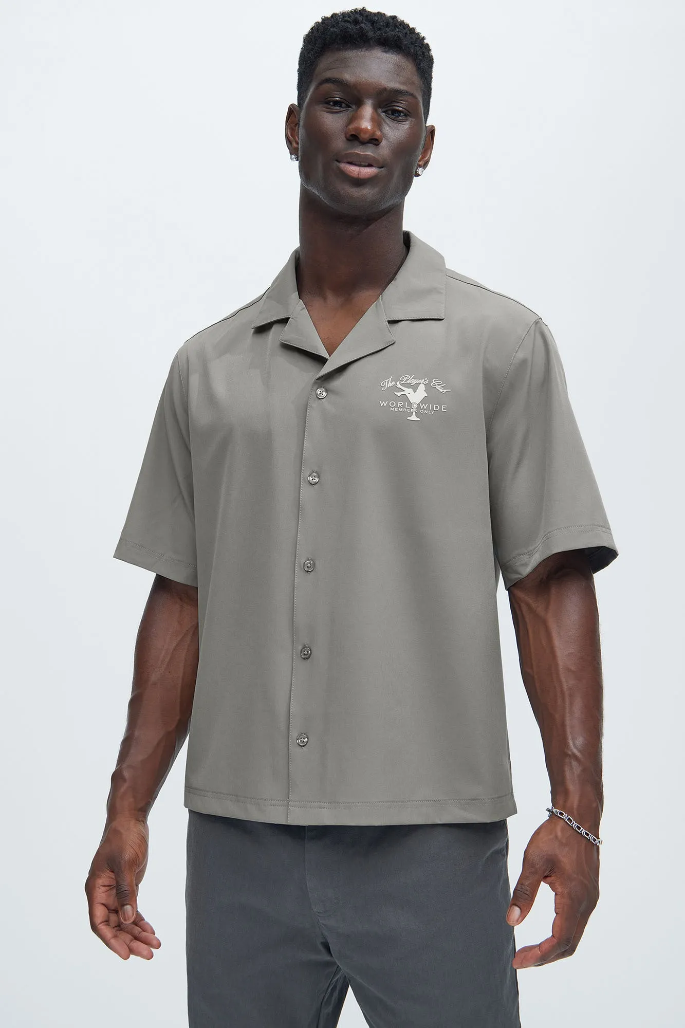 Worldwide Graphic Shirt - Grey sold by Fashion Nova