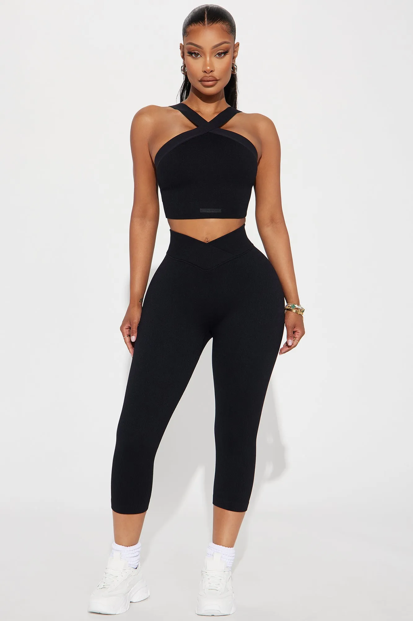 Double Cross Effortless Seamless Active Sports Bra - Black sold by Fashion Nova product image thumbnail 2
