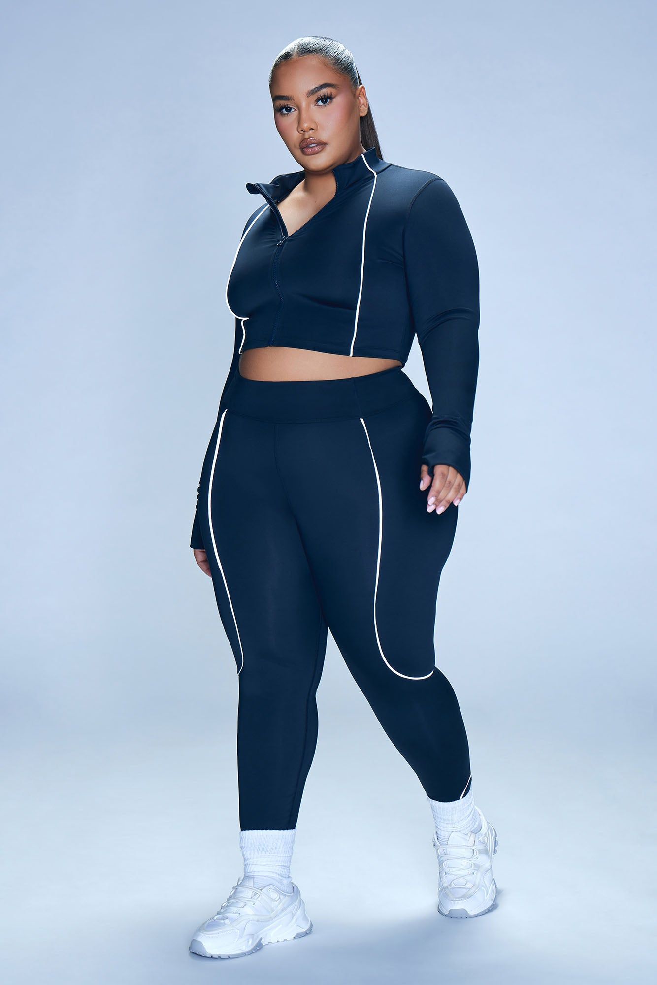 Resistance Reflective Elevate Active Legging - Black sold by Fashion Nova product image thumbnail 4