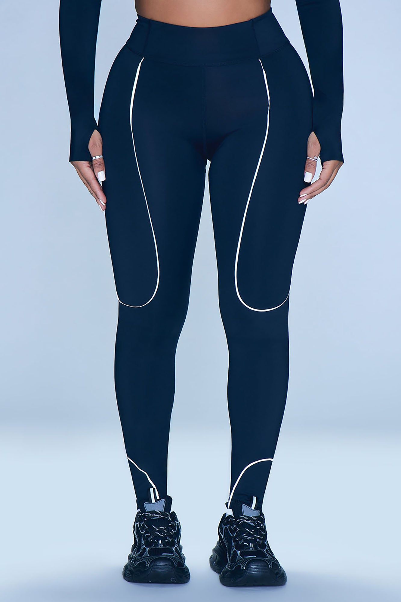 Resistance Reflective Elevate Active Legging - Black sold by Fashion Nova product image thumbnail 2