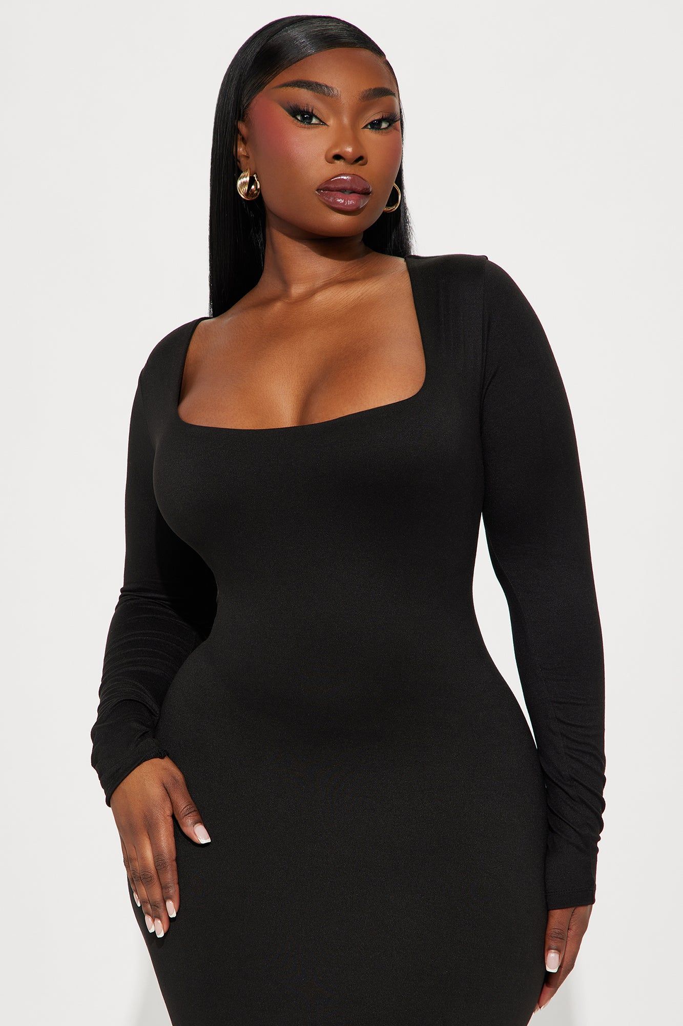 Shyla Double Lined Maxi Dress - Black sold by Fashion Nova product image thumbnail 5
