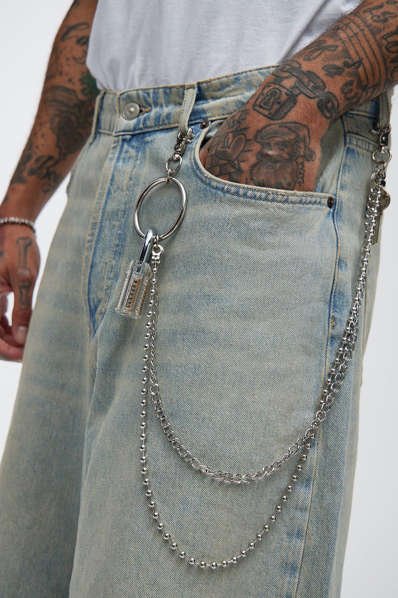 Keep The Keys Layered Pant Chain - Silver sold by Fashion Nova