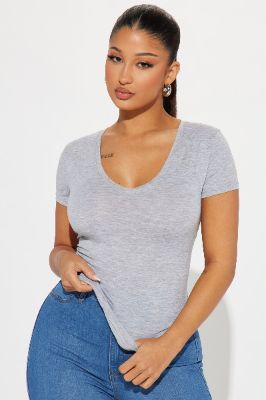 Cassie Fitted V-Neck Tee - Heather Grey sold by Fashion Nova