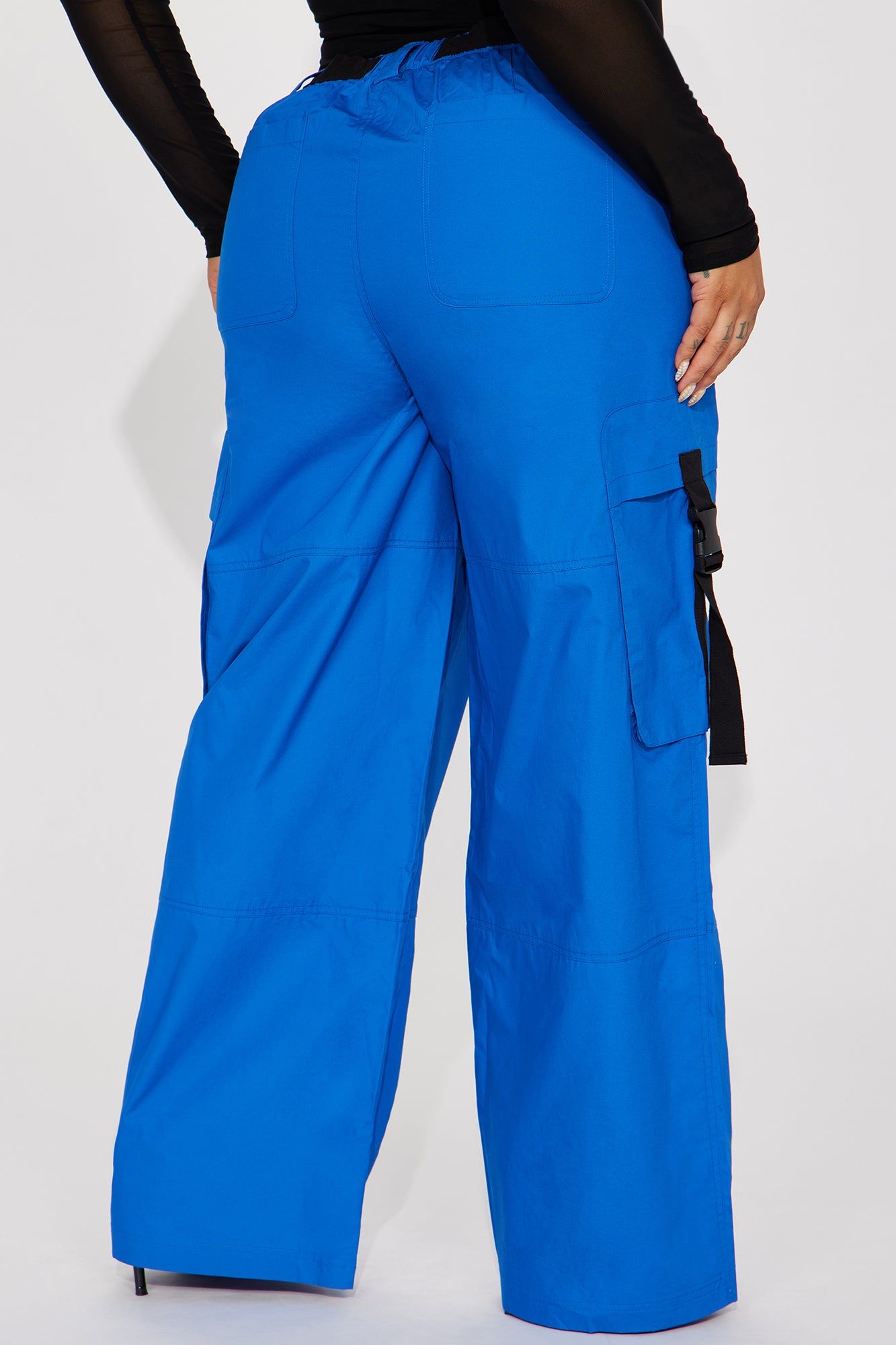 Keep It On The Low Cargo Pant - Royal sold by Fashion Nova product image thumbnail 6