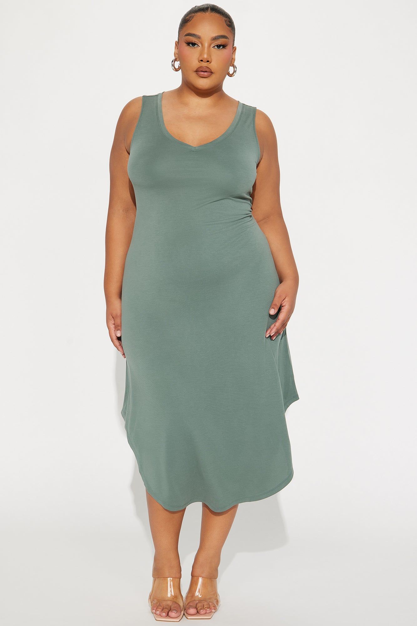 Aria Maxi Dress - Green sold by Fashion Nova product image thumbnail 4
