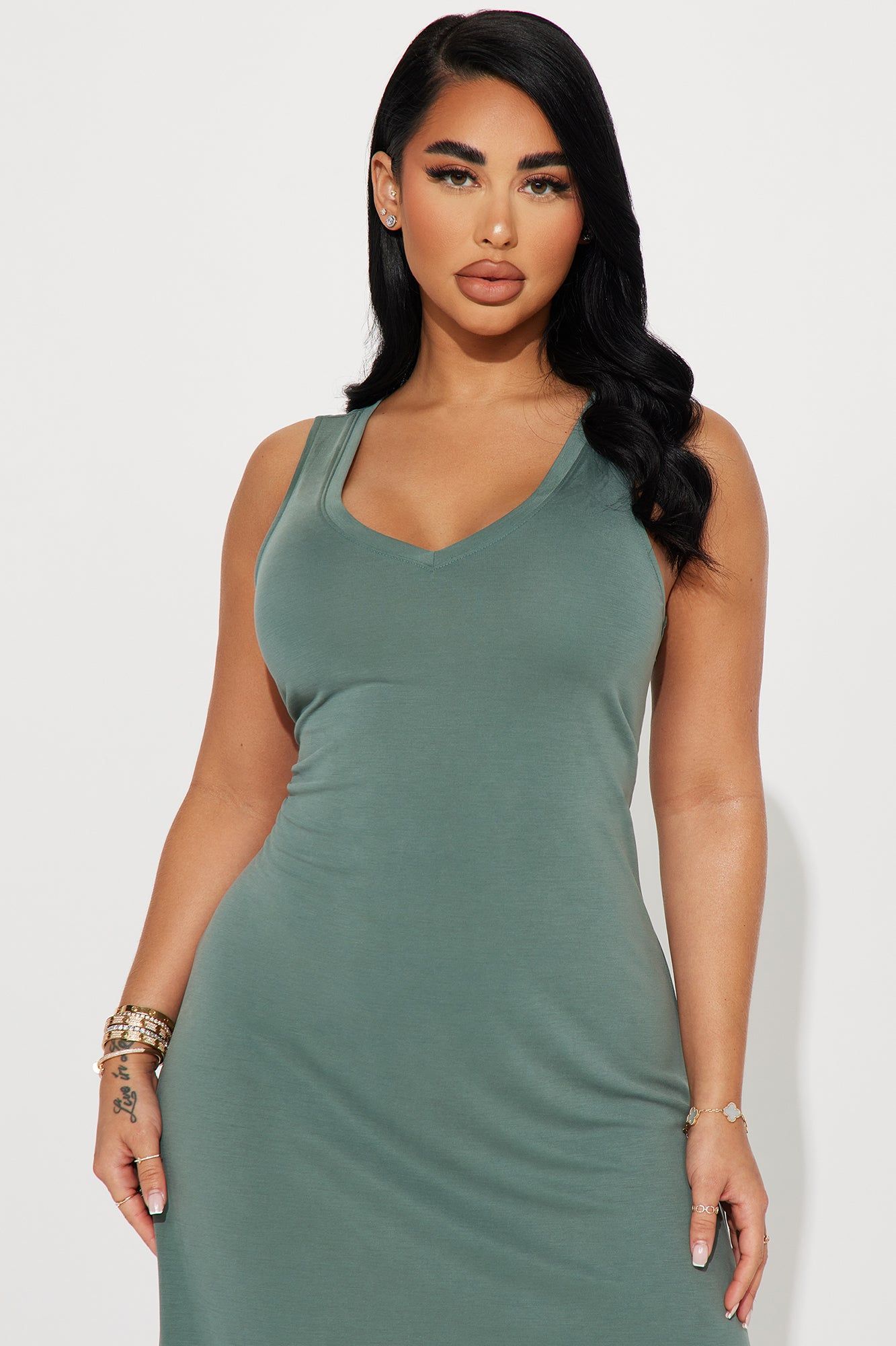 Aria Maxi Dress - Green sold by Fashion Nova product image thumbnail 2