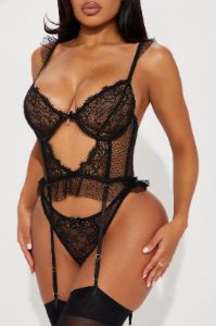 Still In Love Bustier 2 Piece Set - Black sold by Fashion Nova