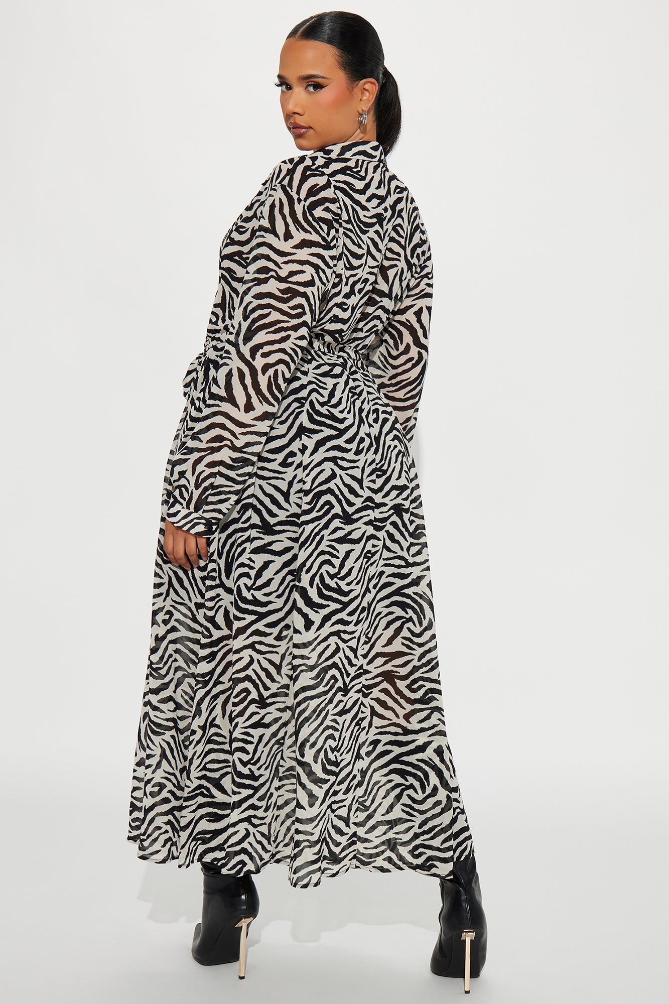 Zara Chiffon Midi Shirt Dress - Black/combo sold by Fashion Nova product image thumbnail 6