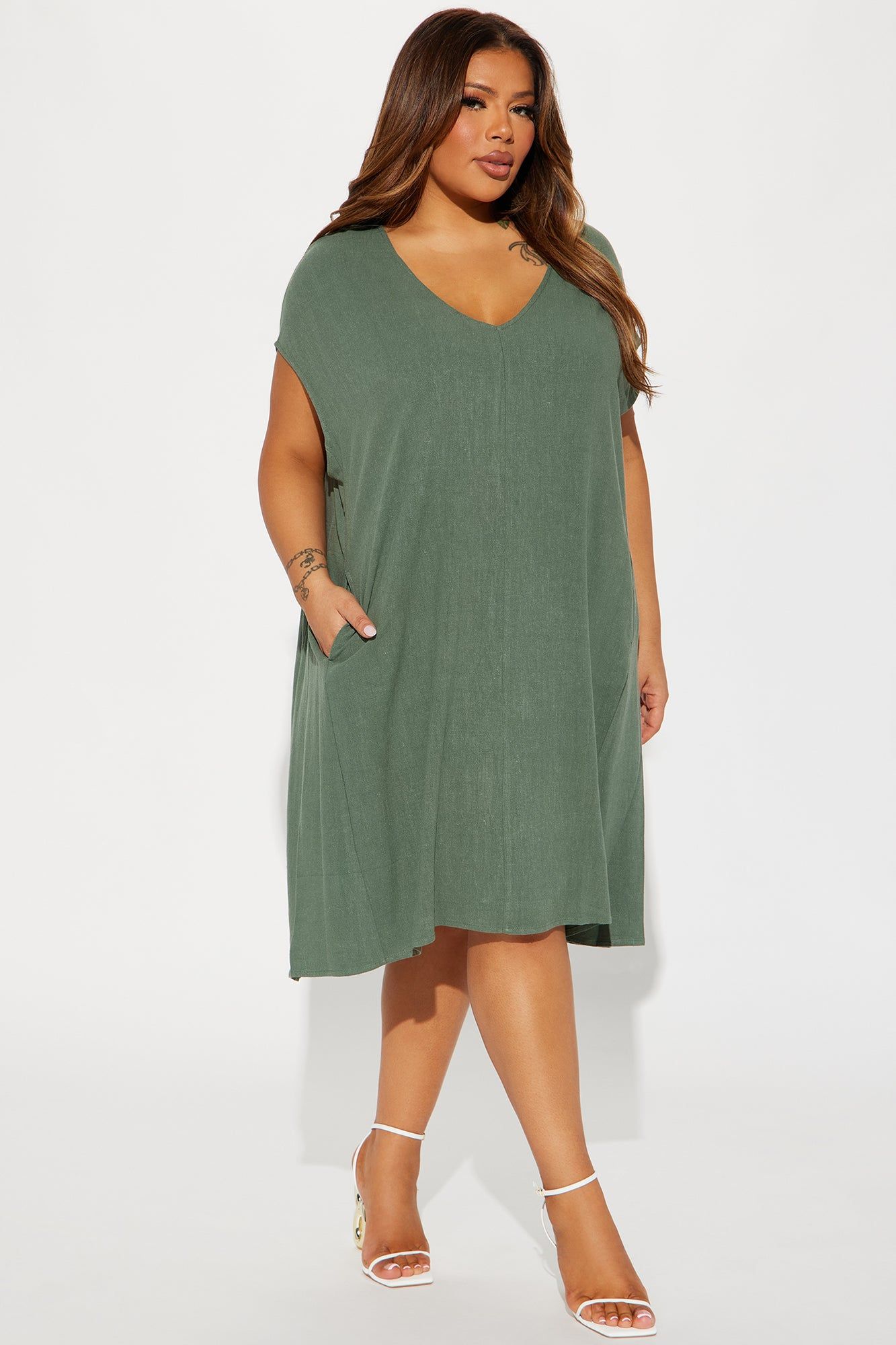 Nadene T-shirt Midi Dress - Green sold by Fashion Nova product image thumbnail 5