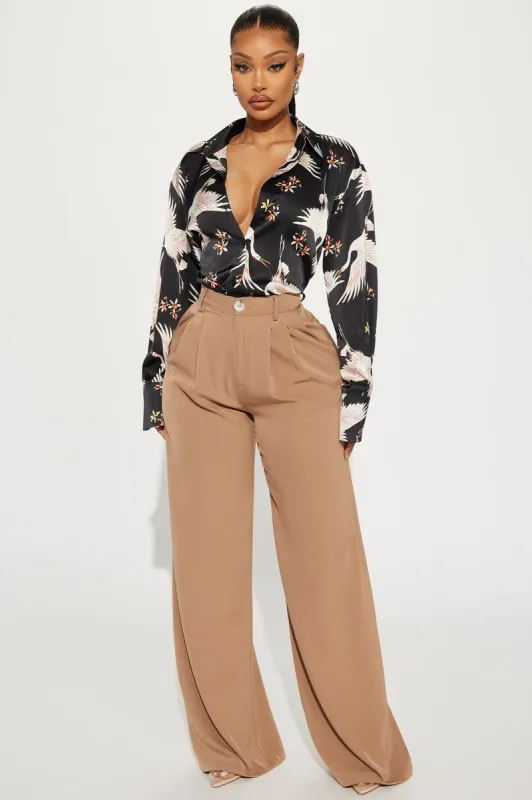 Gettin' Ready Wide Leg Trouser - Taupe sold by Fashion Nova