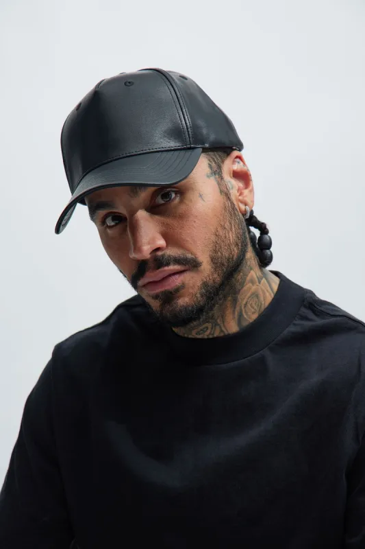 I'm Solid Faux Leather Snapback Hat - Black sold by Fashion Nova