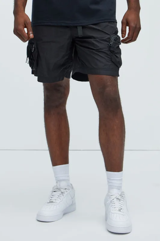 Noah Belted Shorts - Black sold by Fashion Nova