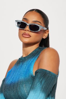 On My Mind Sunglasses - Blue sold by Fashion Nova