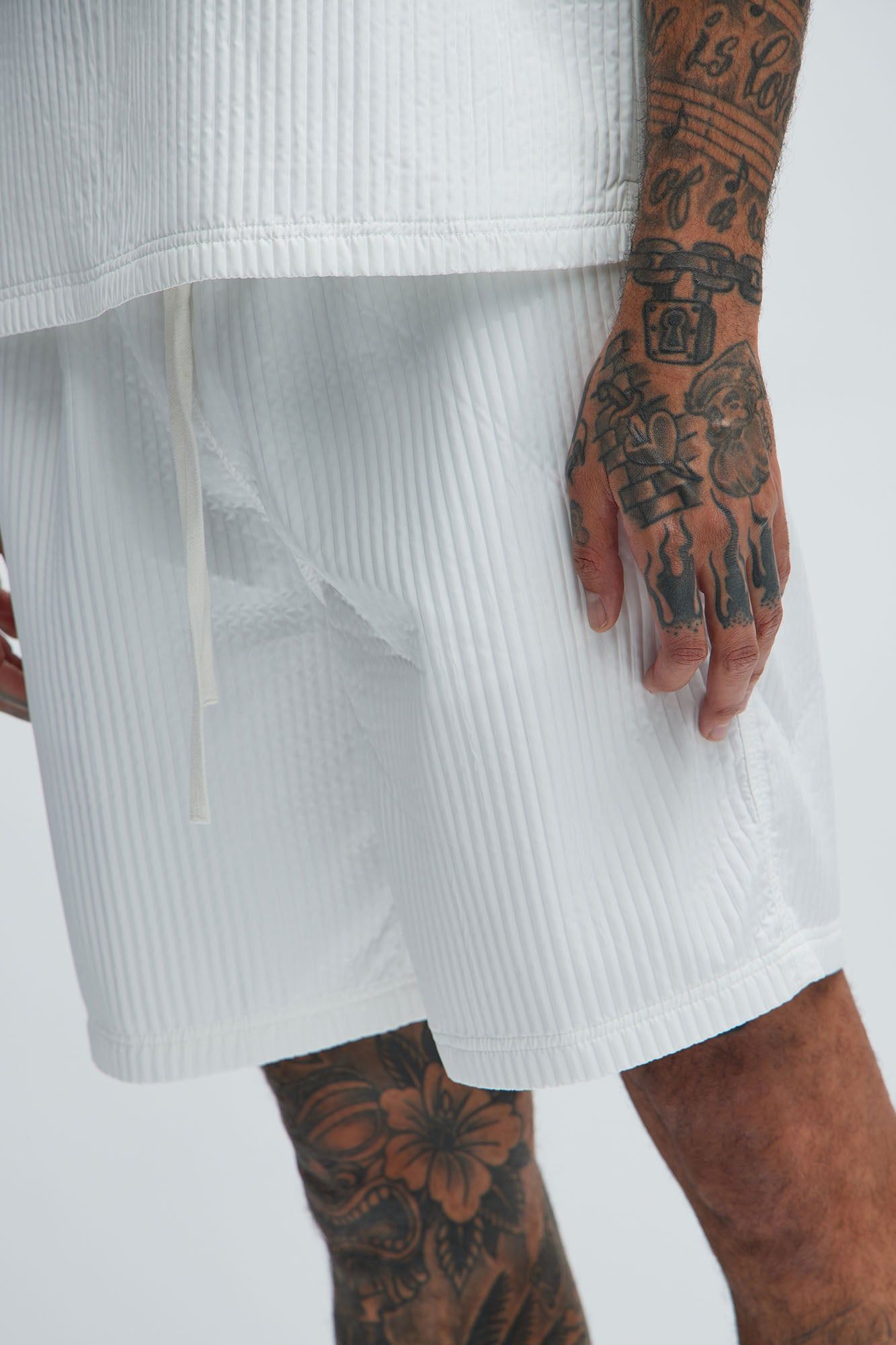 Santiago Relaxed Shorts - White sold by Fashion Nova product image thumbnail 3