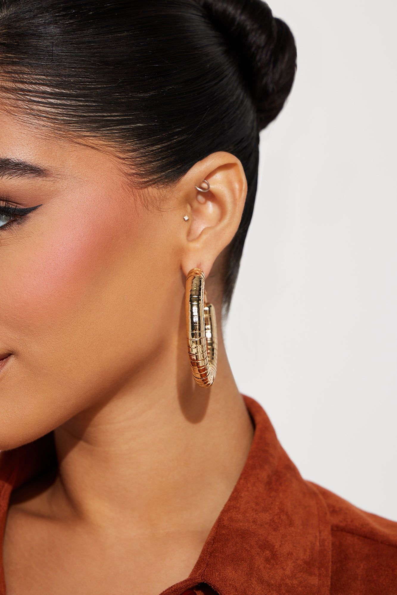 Glam Girl Hoop Earrings - Gold sold by Fashion Nova