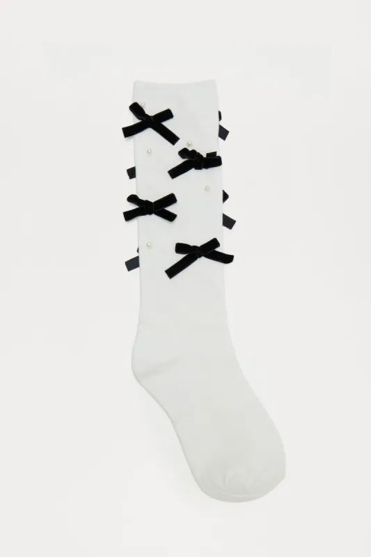 Not So Sweet Socks - White/Black sold by Fashion Nova