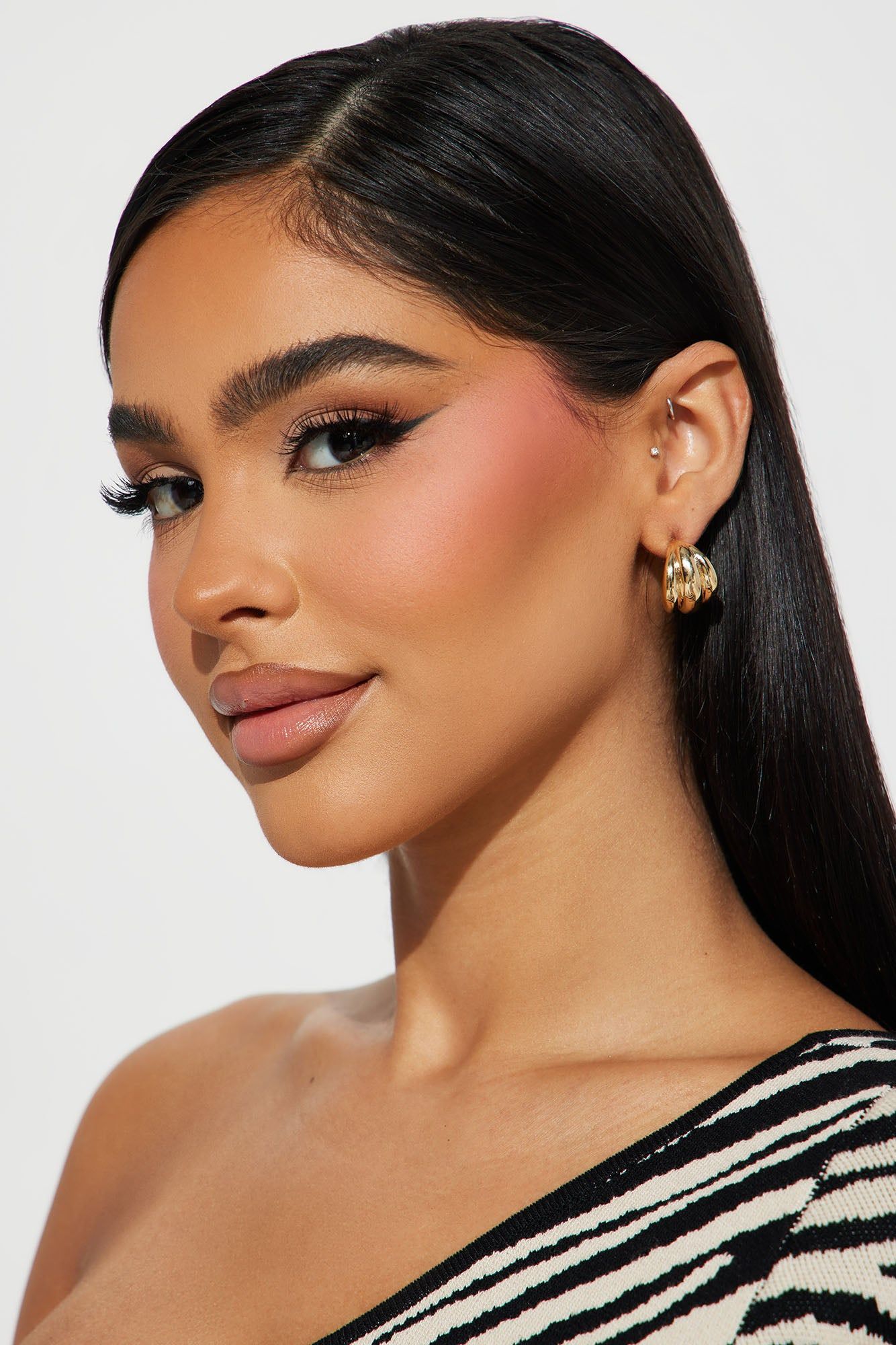 Nicola Earrings - Gold sold by Fashion Nova product image thumbnail 2