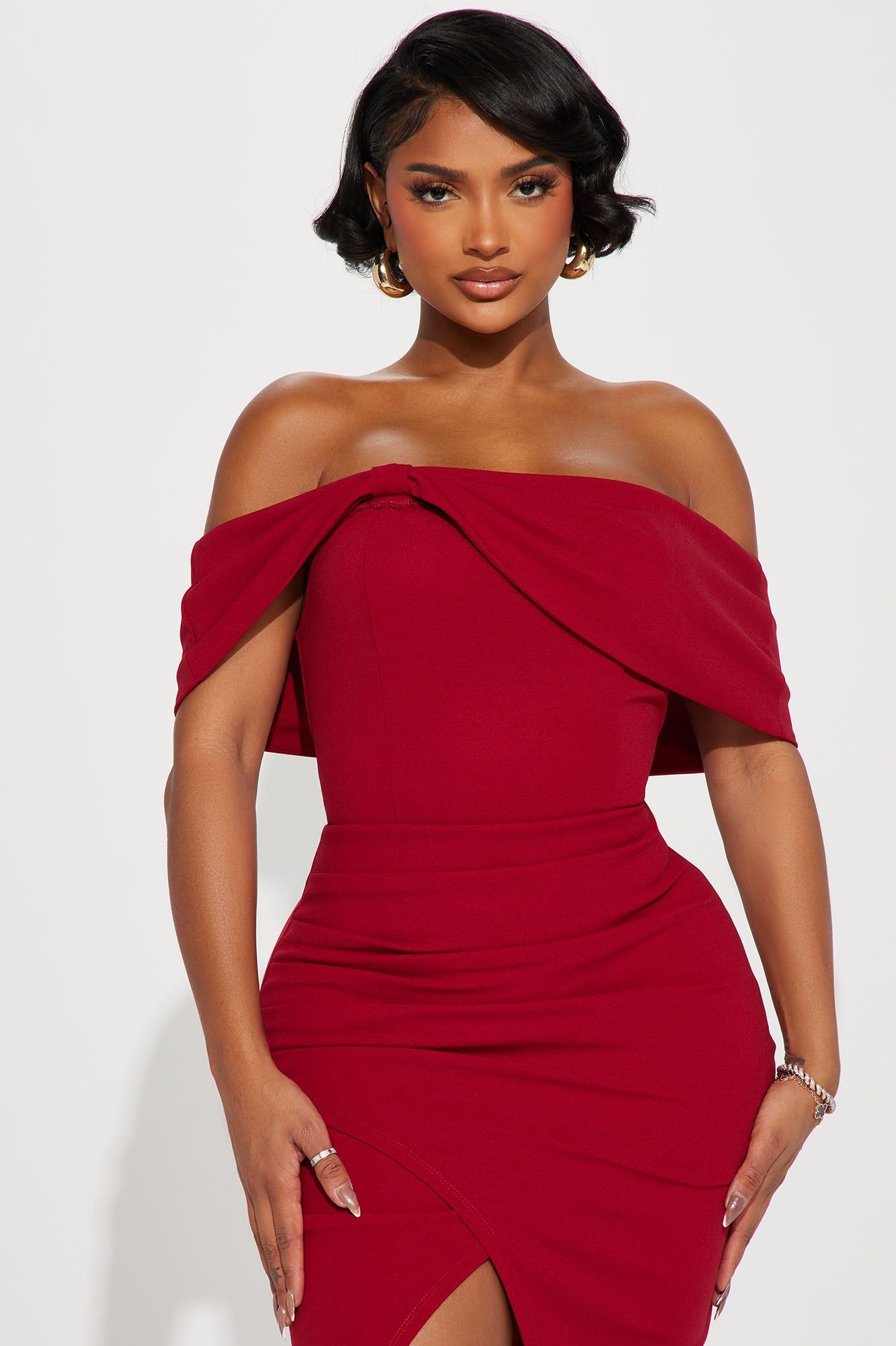 Sofia Off Shoulder Maxi Dress - Red sold by Fashion Nova product image thumbnail 2