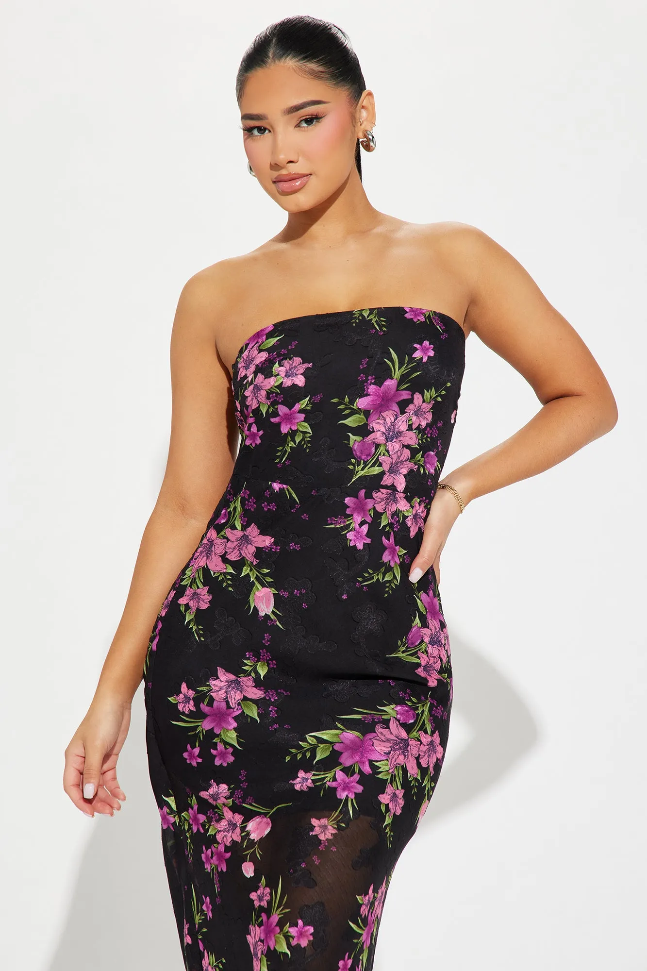 Alexa Floral Chiffon Maxi Dress - Black/combo sold by Fashion Nova product image thumbnail 2