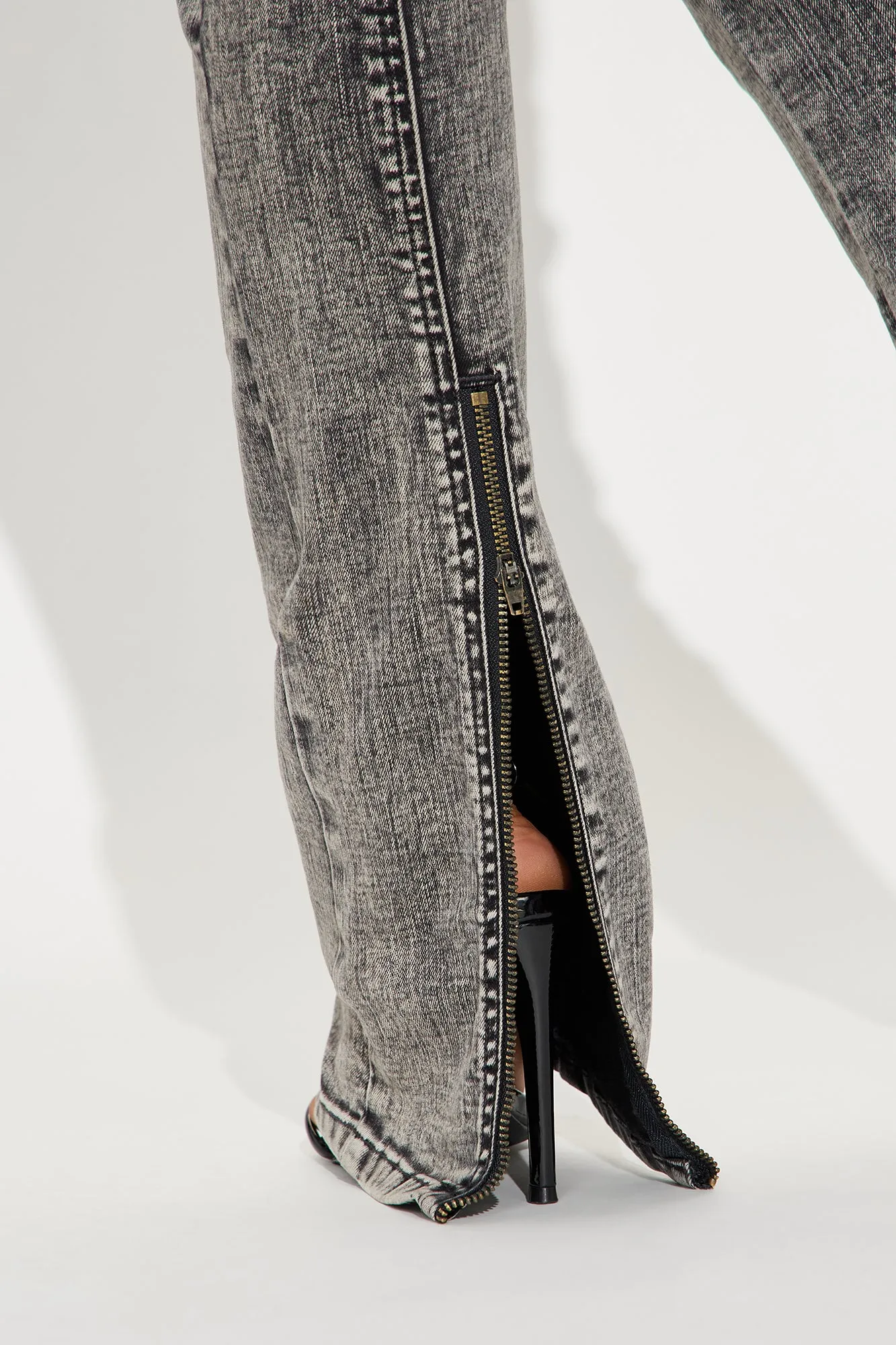Acting Different Zipper Slim Straight Leg Jeans - Black Wash sold by Fashion Nova product image thumbnail 3