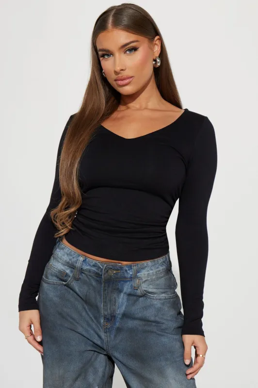 Cindy Long Sleeve Top - Black sold by Fashion Nova