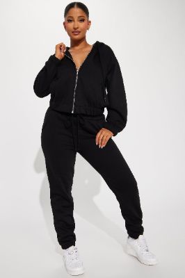 Endless Trips Fleece Jogger Set - Black sold by Fashion Nova