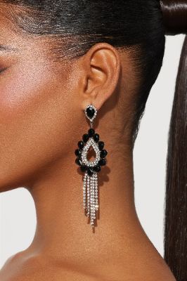 Expect The Most Drop Earrings - Black made by Fashion Nova