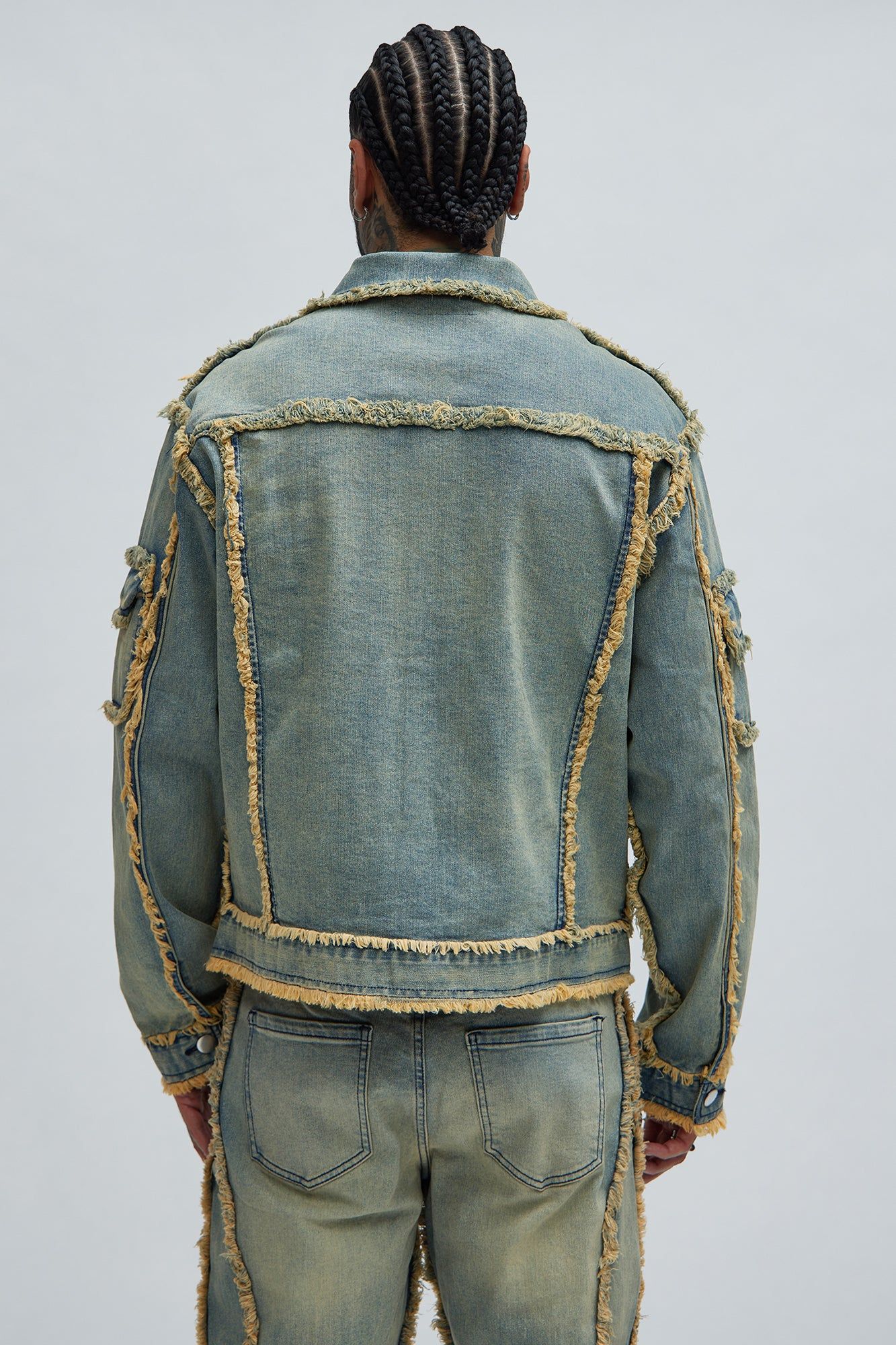 Nazca Frayed Trucker Jacket - Vintage Blue Wash sold by Fashion Nova product image thumbnail 4