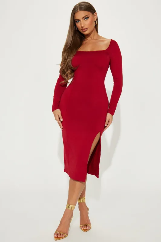 Ellie Midi Dress - DarkRed sold by Fashion Nova