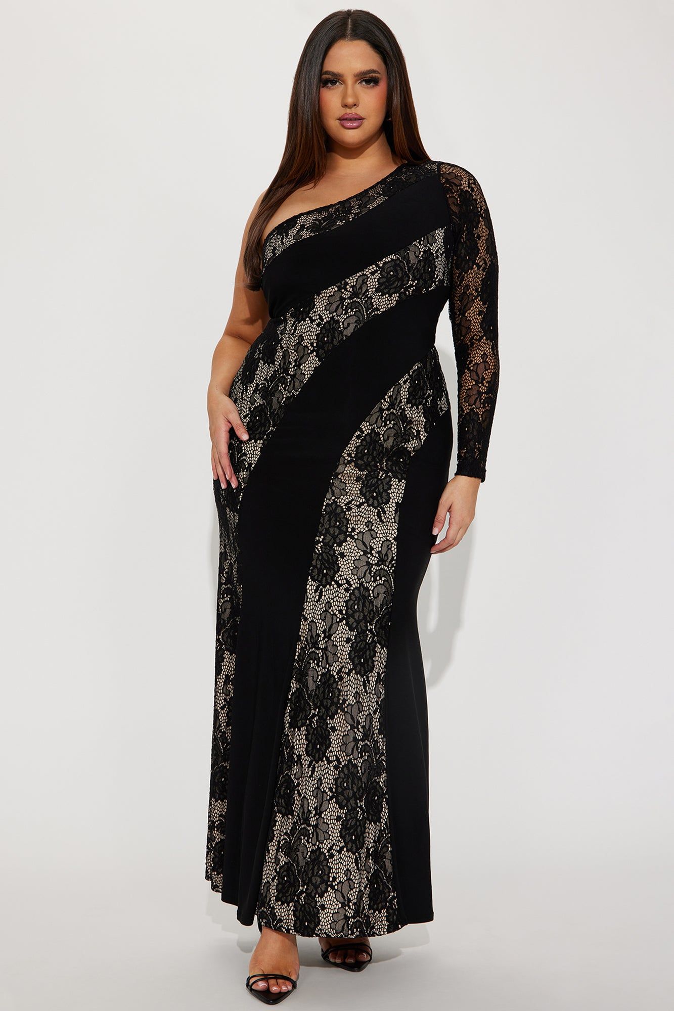 Mallory Lace Maxi Dress - Black sold by Fashion Nova product image thumbnail 4