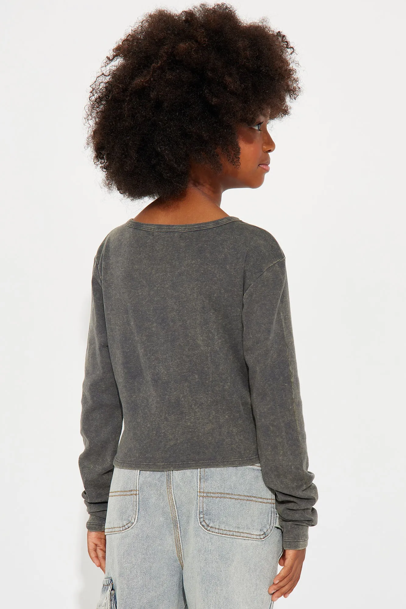 Mini Reppin London Tee - Charcoal sold by Fashion Nova product image thumbnail 4