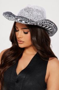 Down For The New Hat - Black/White sold by Fashion Nova