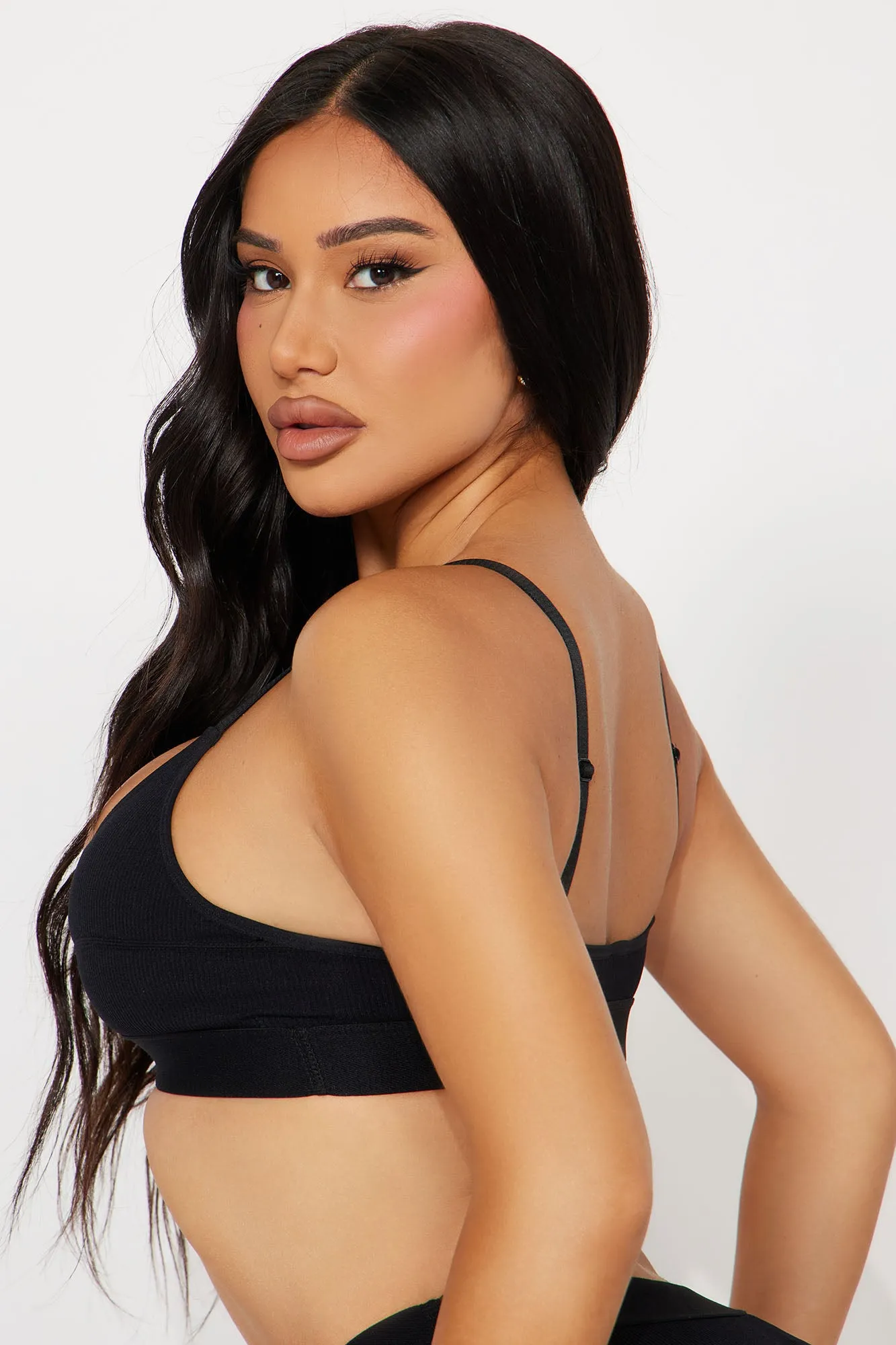 Chill Vibe Seamless Scoop Bralette - Black sold by Fashion Nova product image thumbnail 3