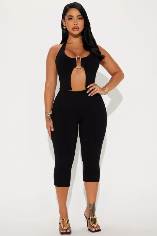 Jazmine Snatched Capri Pant Set - Black sold by Fashion Nova