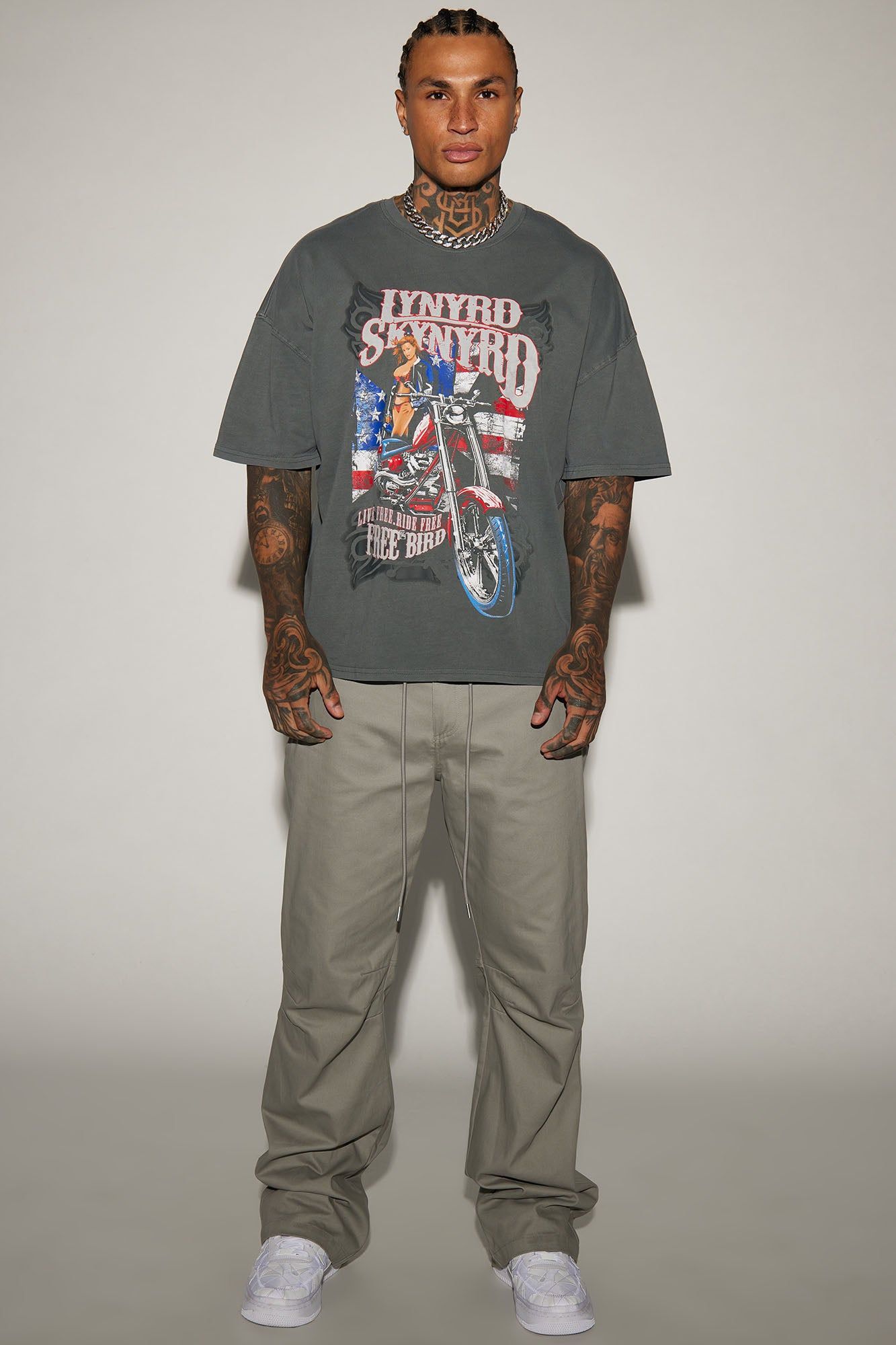 Lynyrd Skynyrd Oversized Short Sleeve Tee - Black sold by Fashion Nova product image thumbnail 2