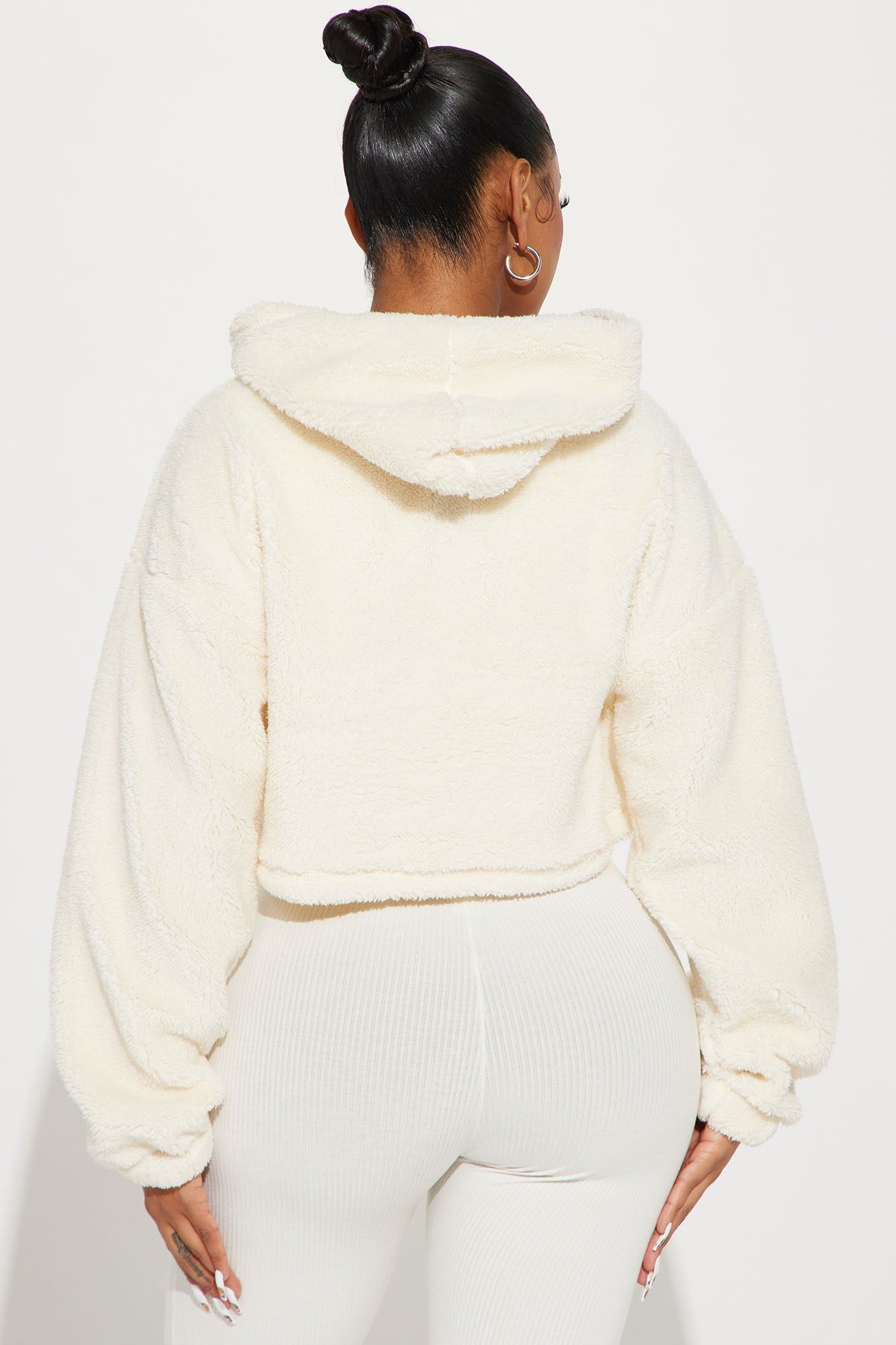 Amber Cropped Sherpa Lounge Jacket - Cream sold by Fashion Nova product image thumbnail 3