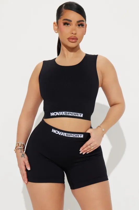 Nova Sport Effortless Seamless Sports Bra - Black sold by Fashion Nova