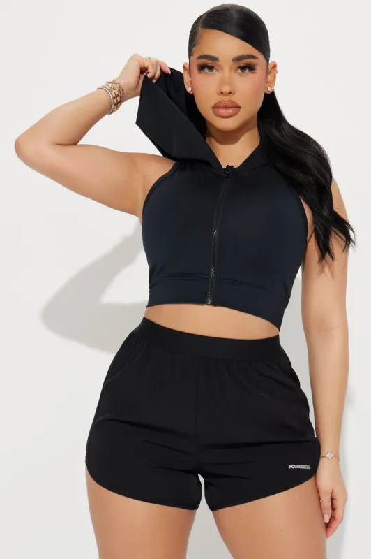 Out Of The Box Elevate Active Top - Black sold by Fashion Nova