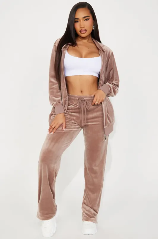 OG Cutie Soft Velour Pant Set - Mocha sold by Fashion Nova