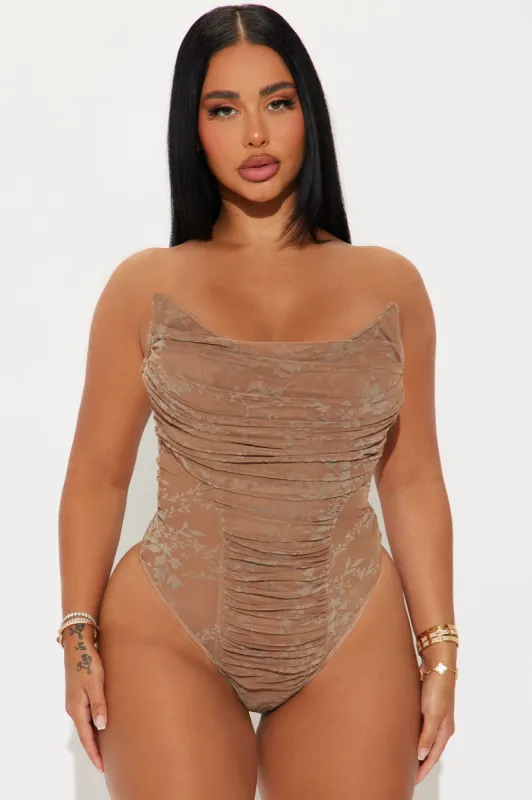 Safira Velvet Bodysuit - Taupe sold by Fashion Nova