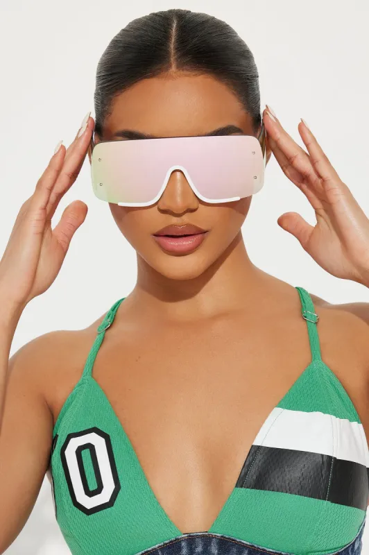 Such A Hit Sunglasses - White sold by Fashion Nova