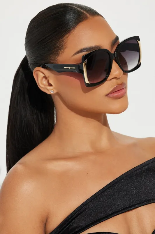 Beauty Bae Sunglasses - Black sold by Fashion Nova