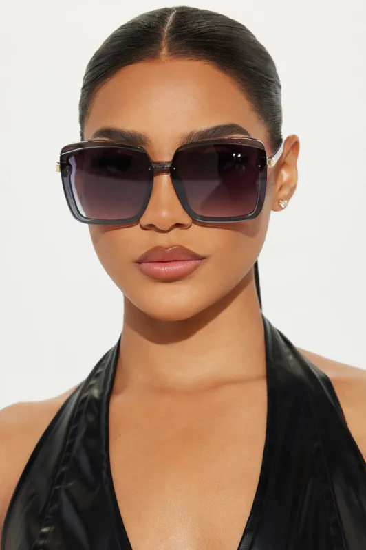 All I Know Sunglasses - Grey/Gold sold by Fashion Nova