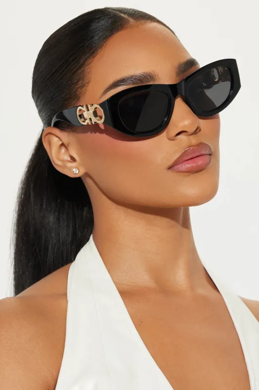 Retail Therapy Sunglasses  - Black sold by Fashion Nova