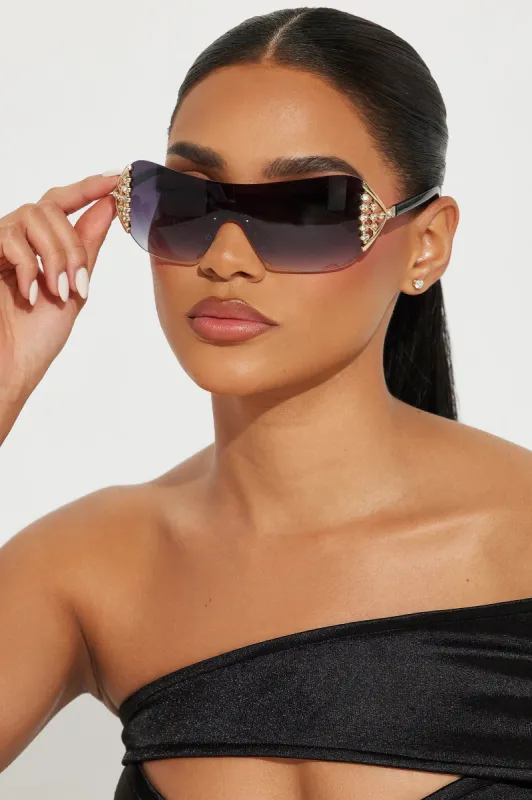 Guess It Comes With It Sunglasses - Black sold by Fashion Nova