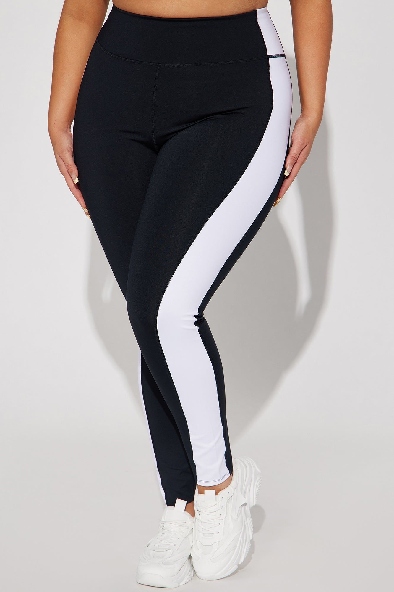 Chase Elevate Active Legging - Black/combo sold by Fashion Nova product image thumbnail 5