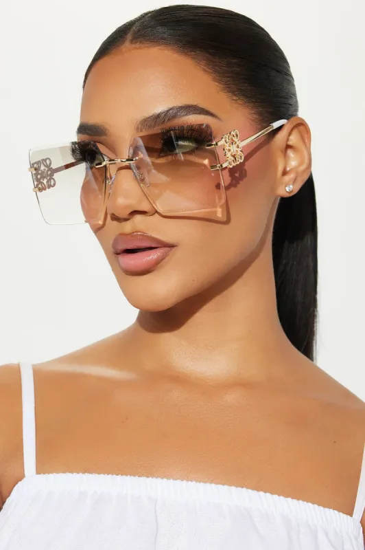 Just To Be Clear Sunglasses - Clear sold by Fashion Nova