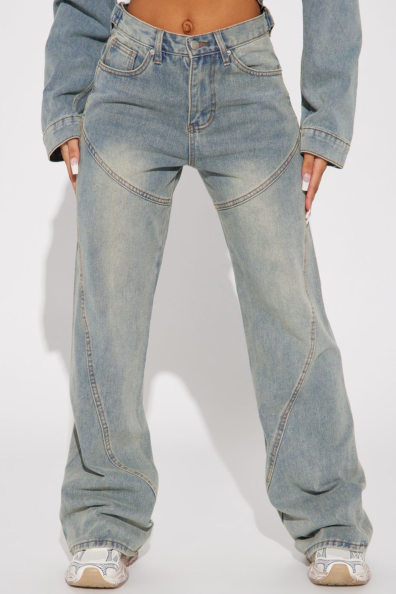 Sierra Tinted Baggy Jeans - Light Wash sold by Fashion Nova product image thumbnail 2