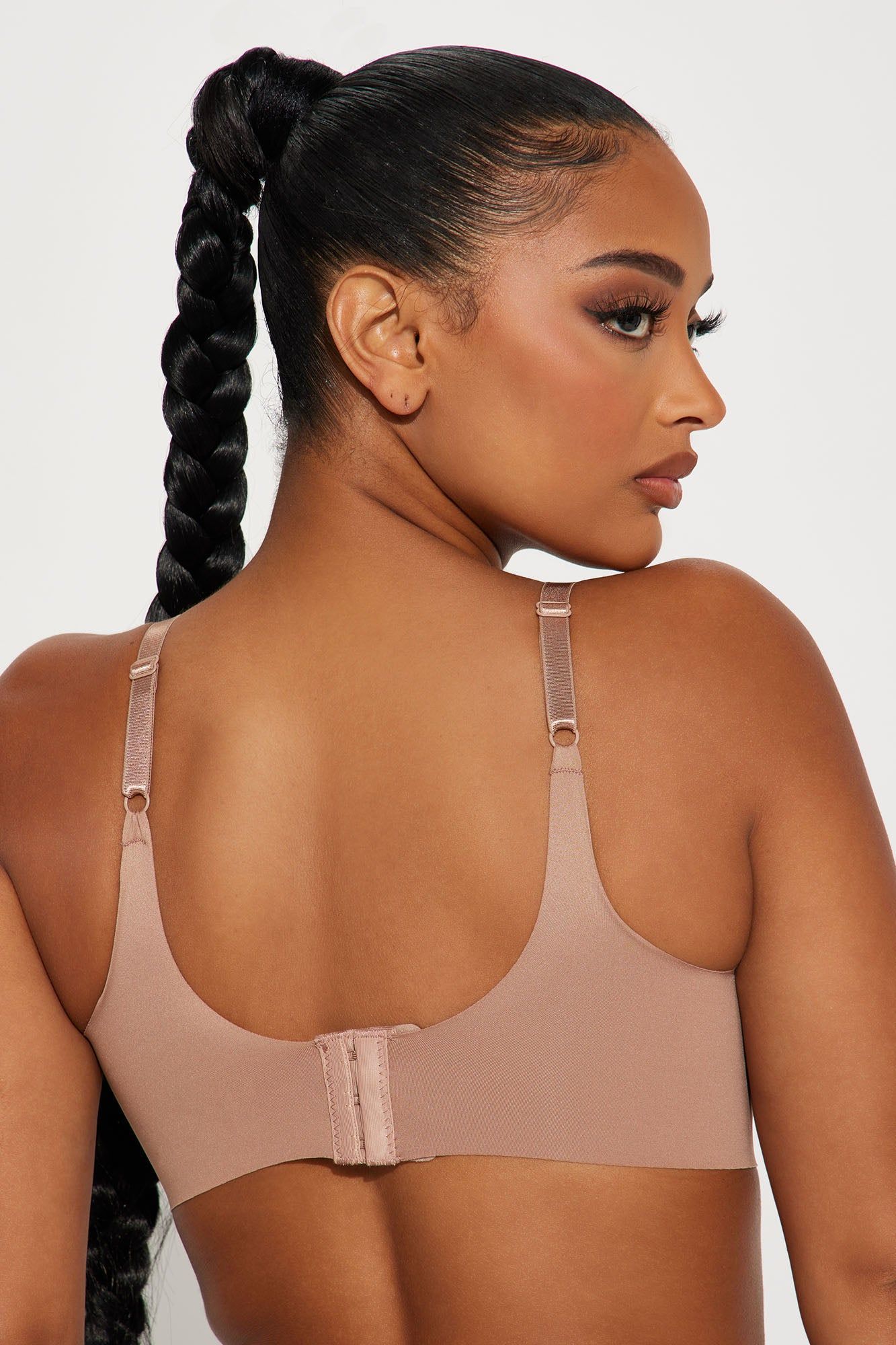 Everyday 2 Pack Smoothing Bra - Mocha sold by Fashion Nova product image thumbnail 3