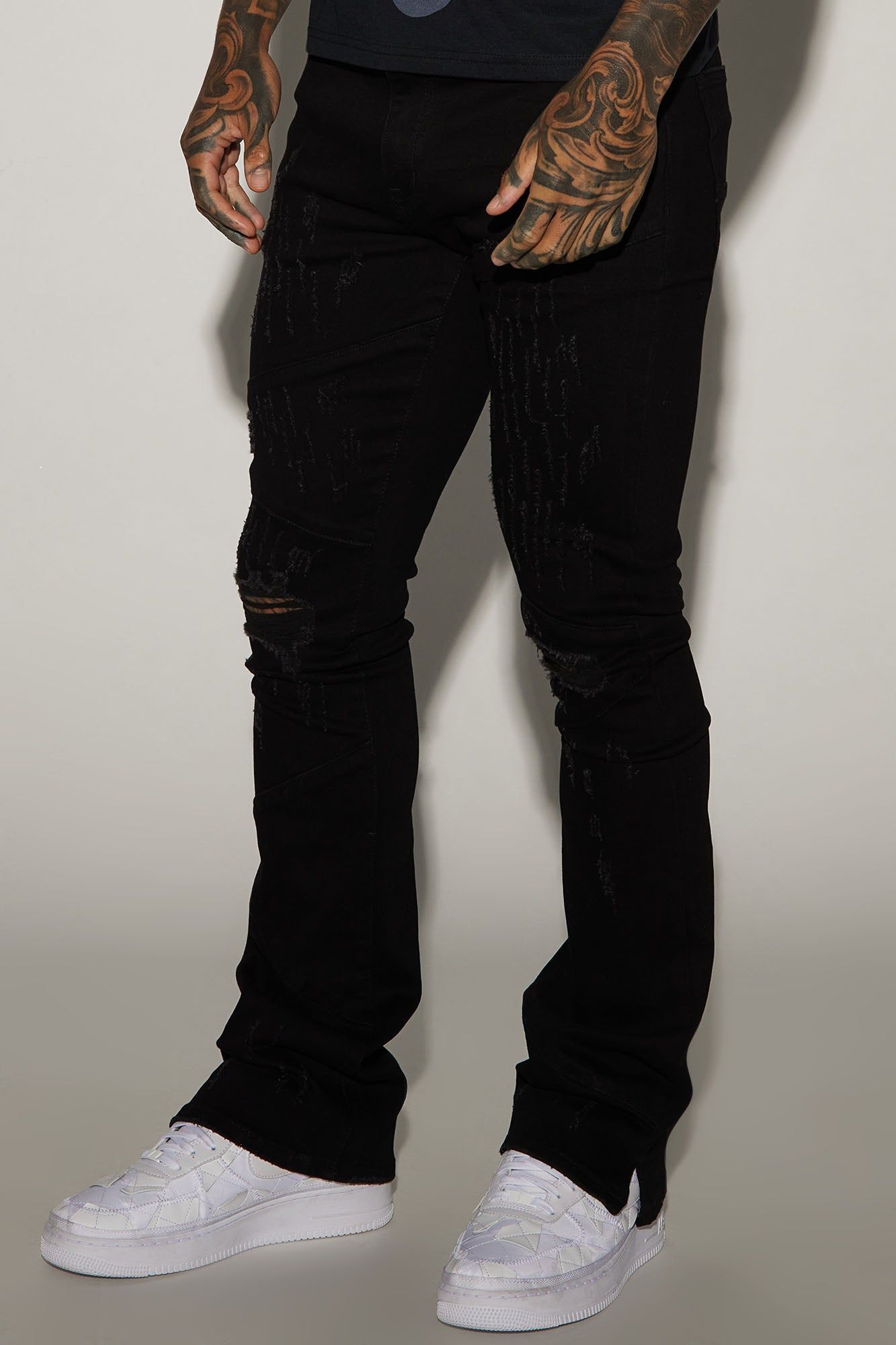 Lowkey Panel Stacked Skinny Flare Jeans - Black sold by Fashion Nova